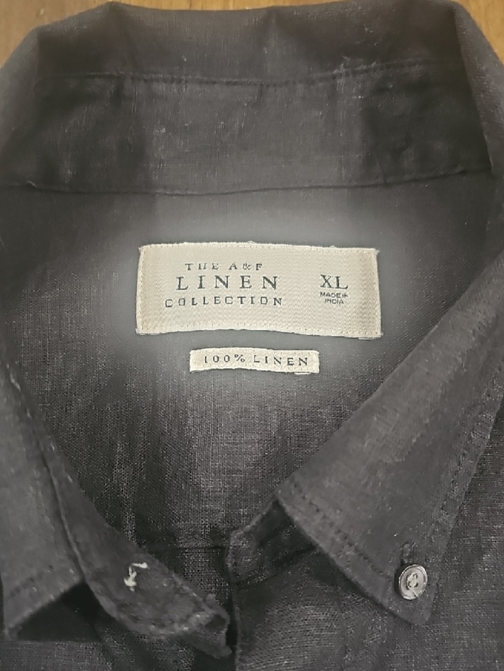 Abercrombie & Fitch Black Button-Down Linen Shirt - Picture 2 of 3
